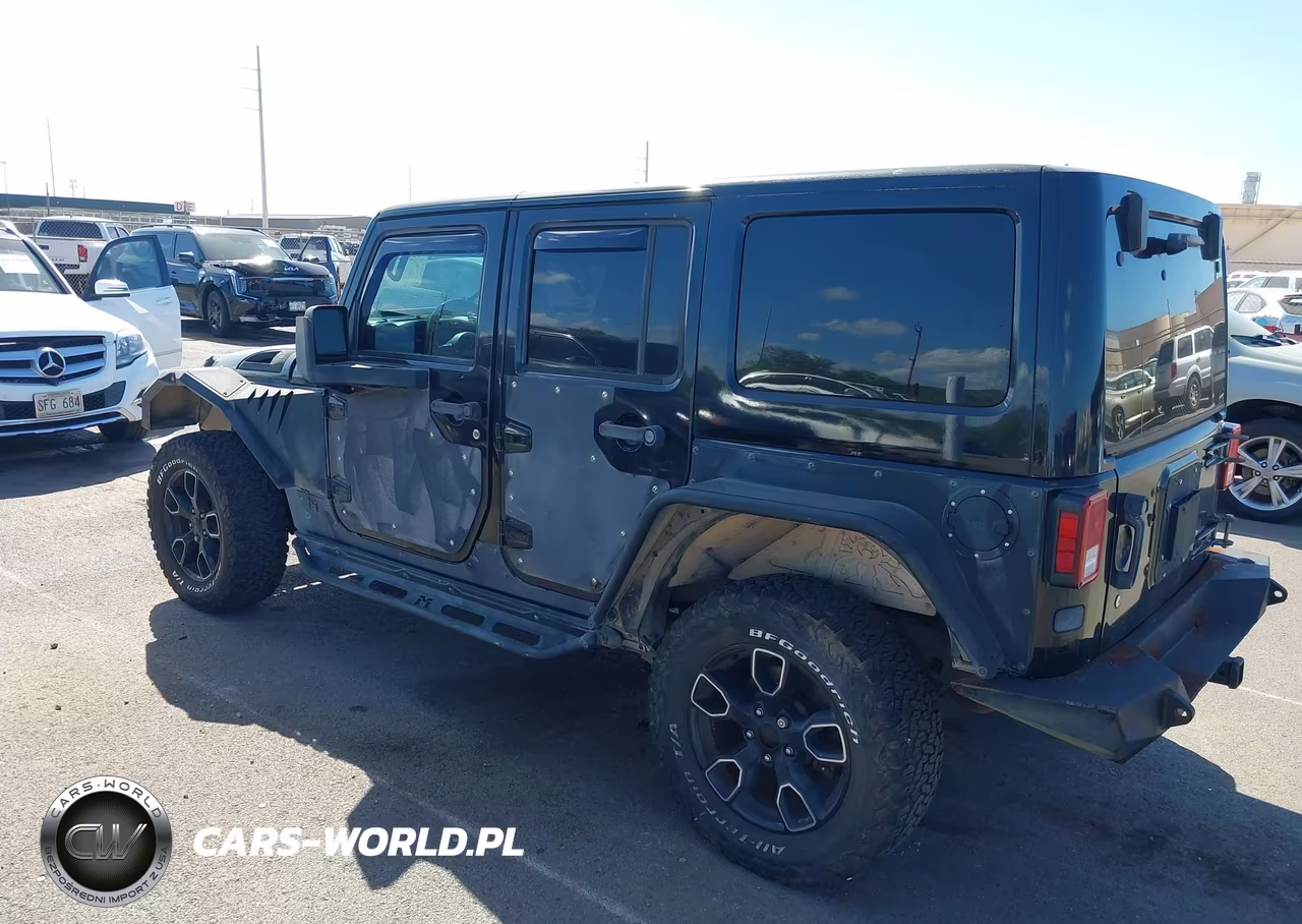 2017 Jeep Wrangler Unlimited Smoky Mountain 4X4 VIN:1C4BJWEG6HL706110 - 3