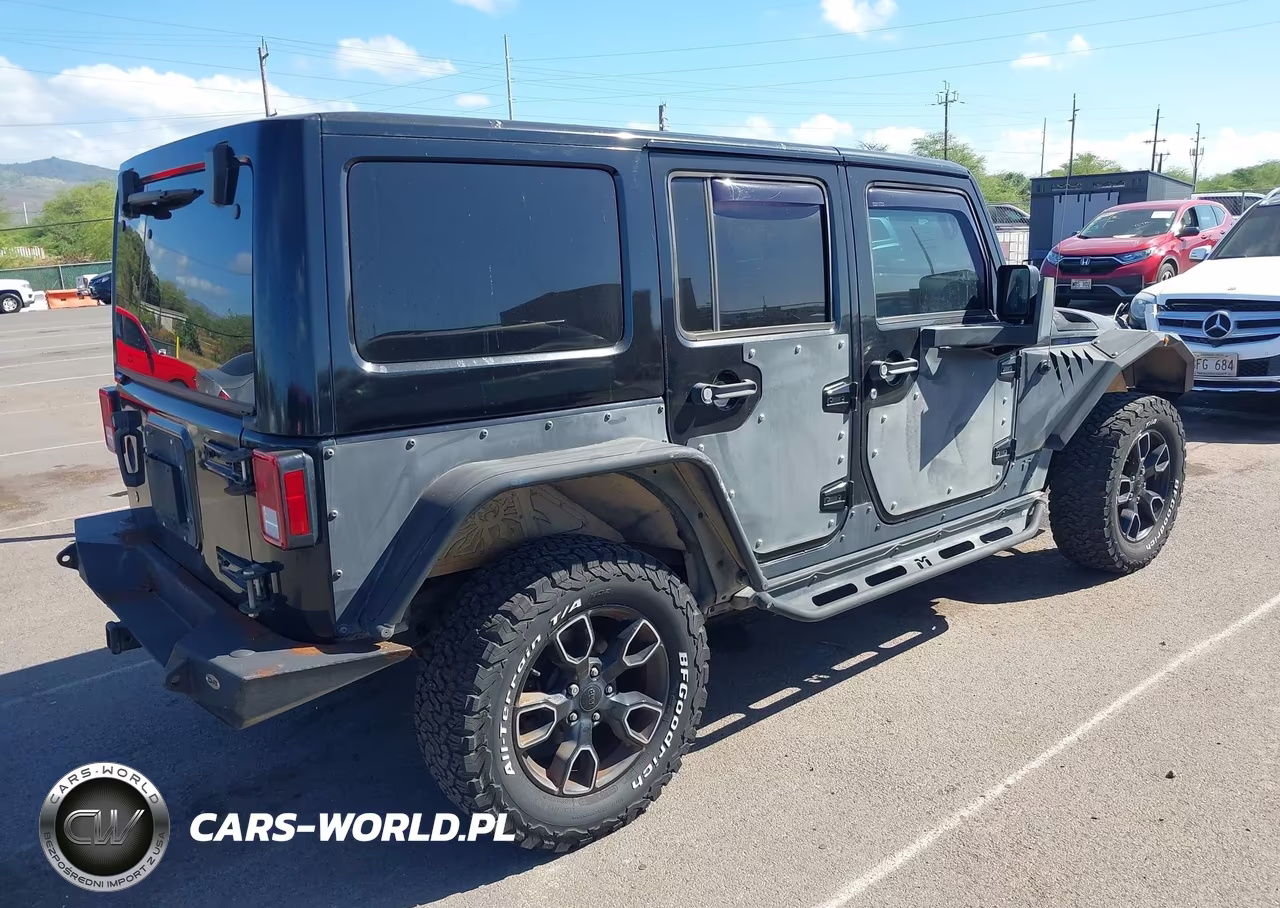 2017 Jeep Wrangler Unlimited Smoky Mountain 4X4 VIN:1C4BJWEG6HL706110 - 4