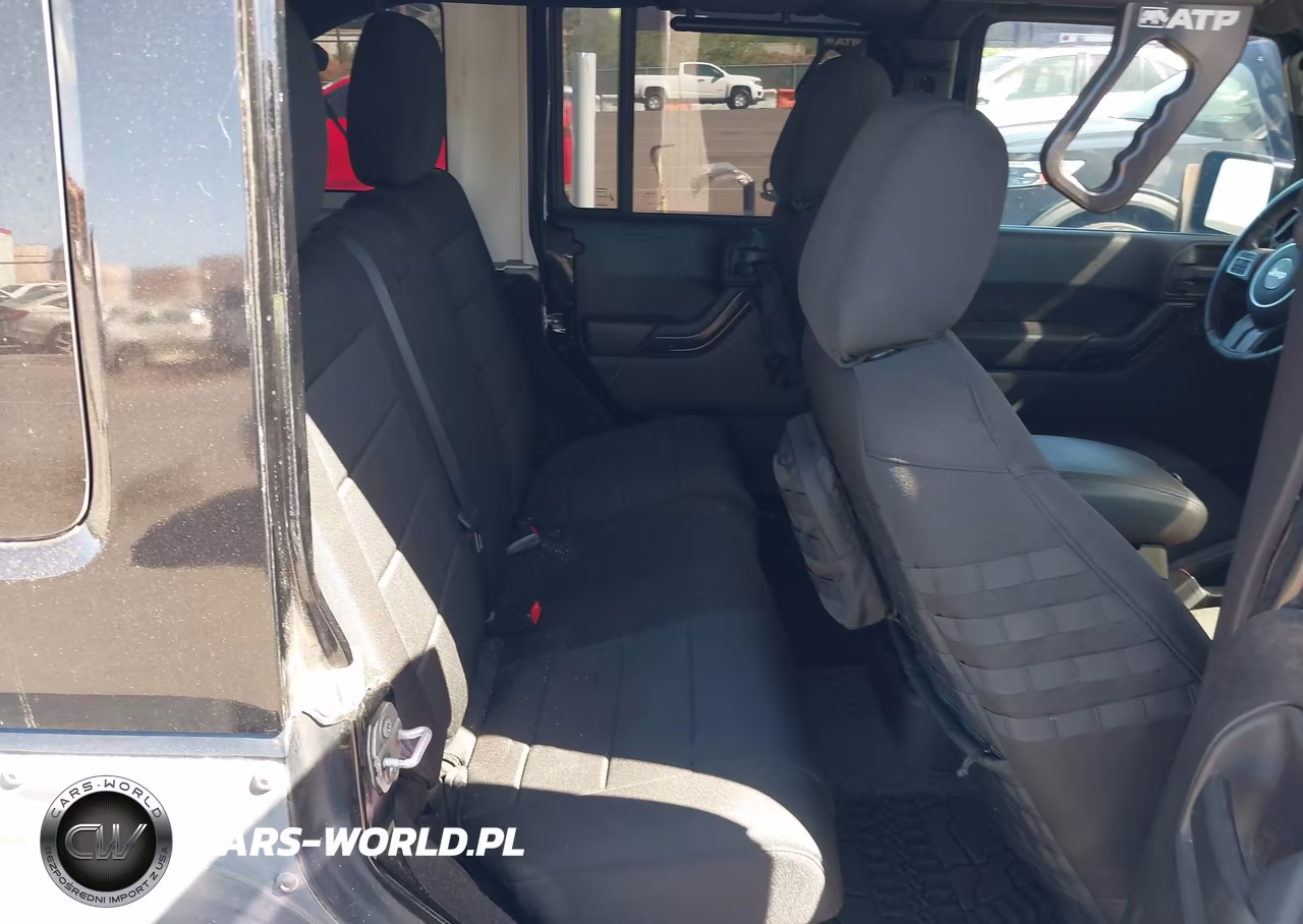 2017 Jeep Wrangler Unlimited Smoky Mountain 4X4 VIN:1C4BJWEG6HL706110 - 8