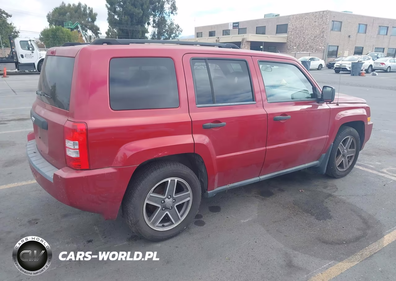 2009 Jeep Patriot Sport VIN:1J4FF28B99D106716 - 4