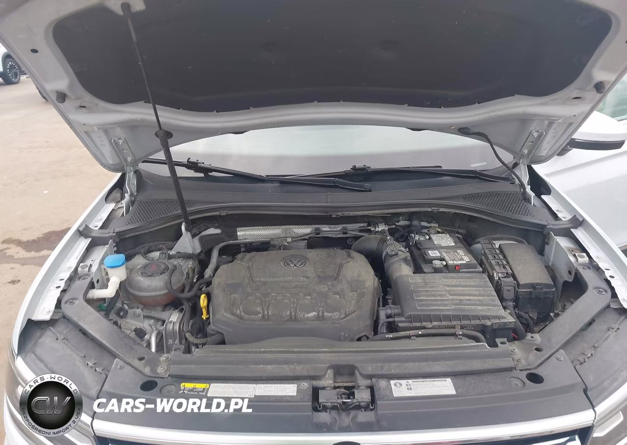 2018 Volkswagen Tiguan 2.0T Sel Premium VIN:3VV4B7AX1JM153485 - 10