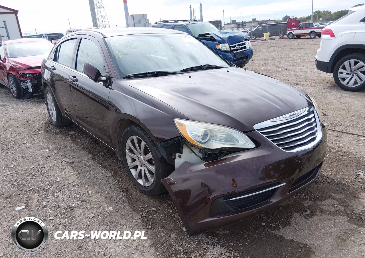 2013 Chrysler 200 Touring