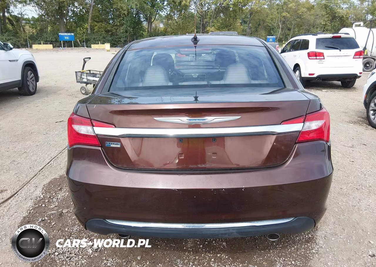 2013 Chrysler 200 Touring VIN:1C3CCBBG1DN532011 - 16