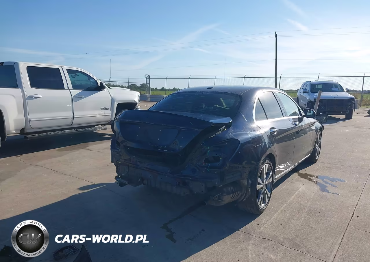 2019 Mercedes-Benz C 300 VIN:55SWF8DB9KU284380 - 4