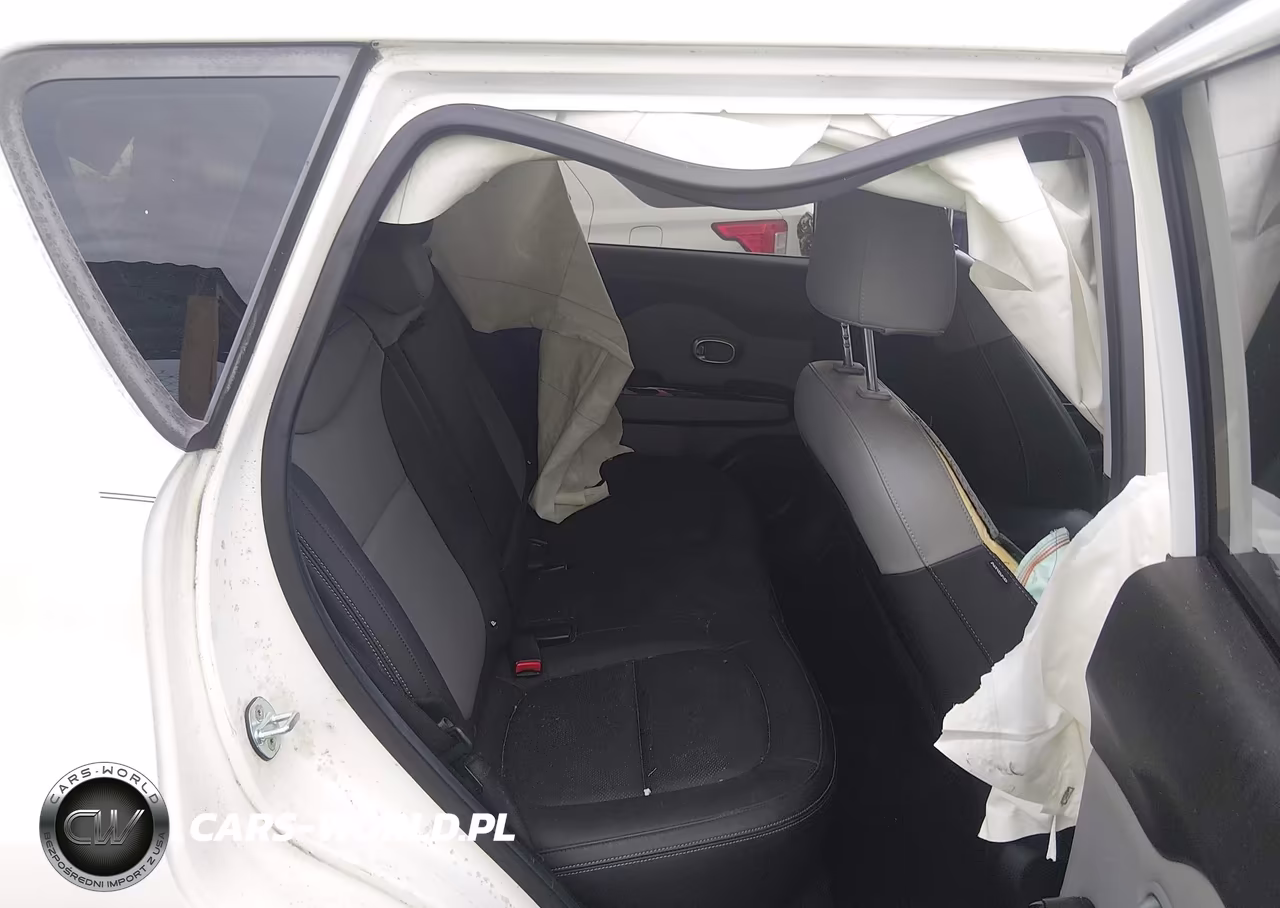 2017 Kia Soul + VIN:KNDJP3A53H7481909 - 8
