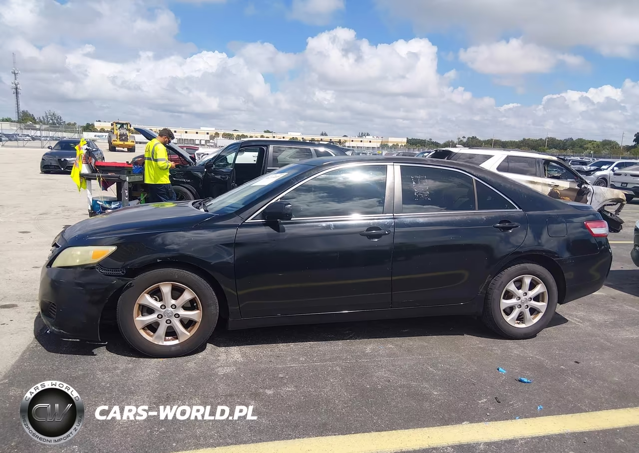 2010 Toyota Camry VIN:4T1BF3EK9AU010356 - 14