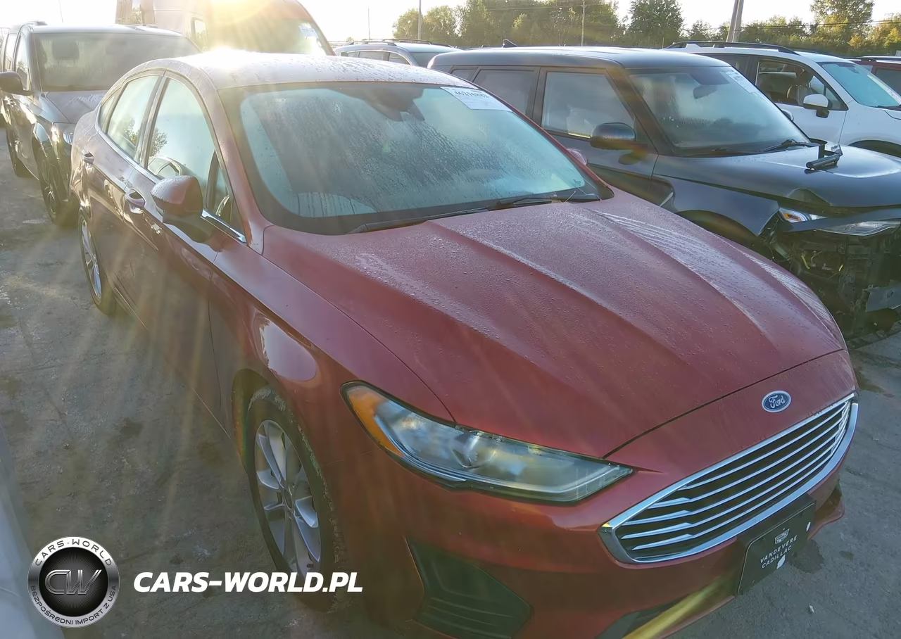 2020 Ford Fusion Se – zdjęcie 1 z 17