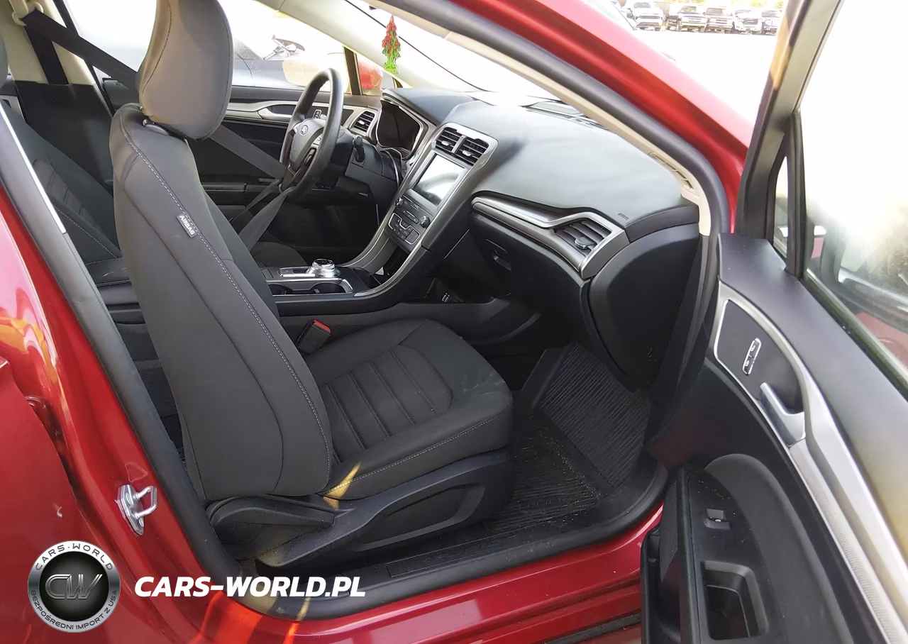 2020 Ford Fusion Se VIN:3FA6P0HD2LR145077 - 5
