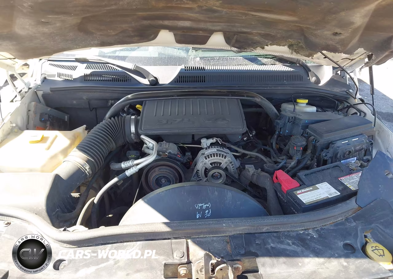 2008 Jeep Commander Sport VIN:1J8HG48K18C212825 - 10