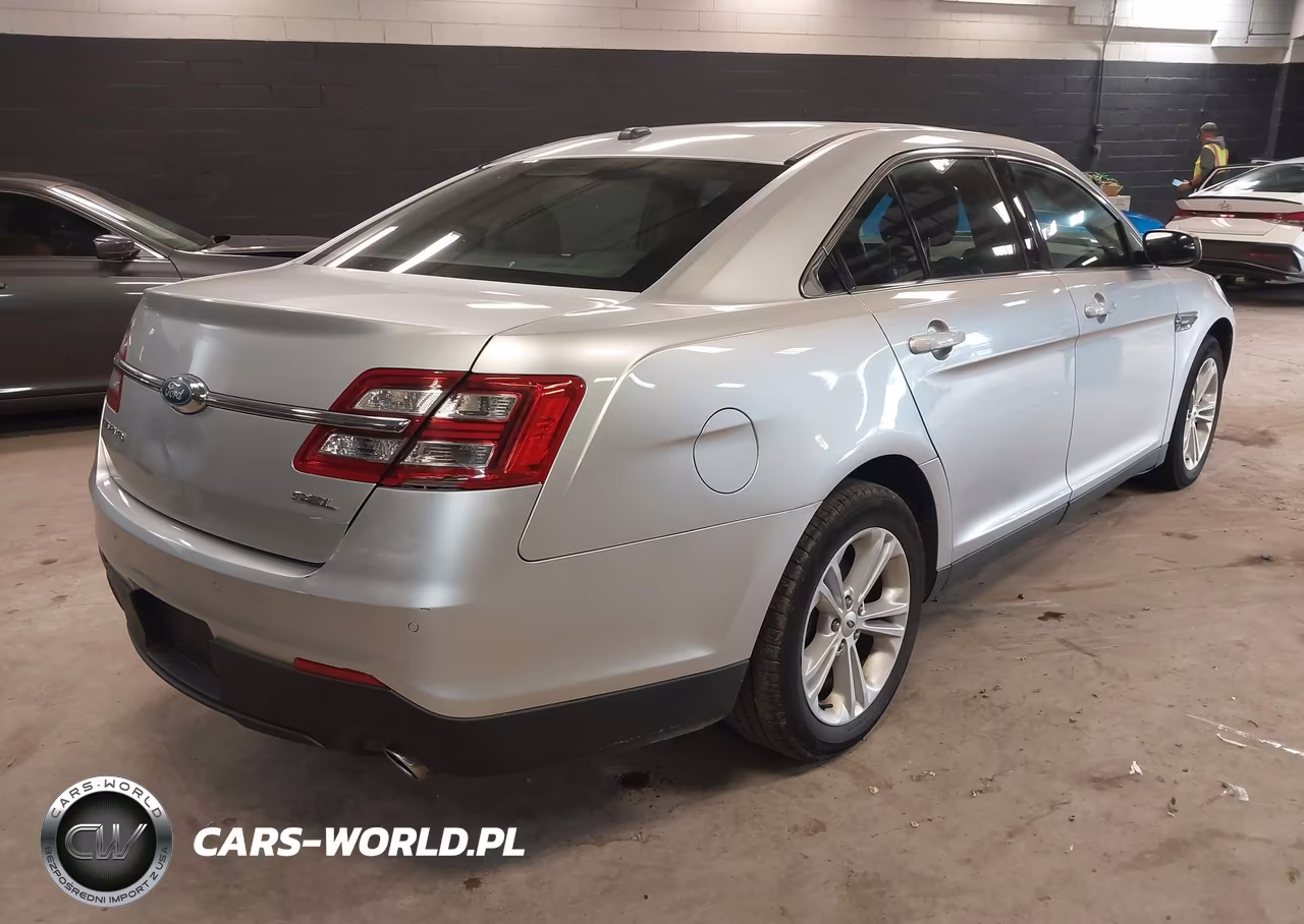 2016 Ford Taurus Sel VIN:1FAHP2E86GG157211 - 4
