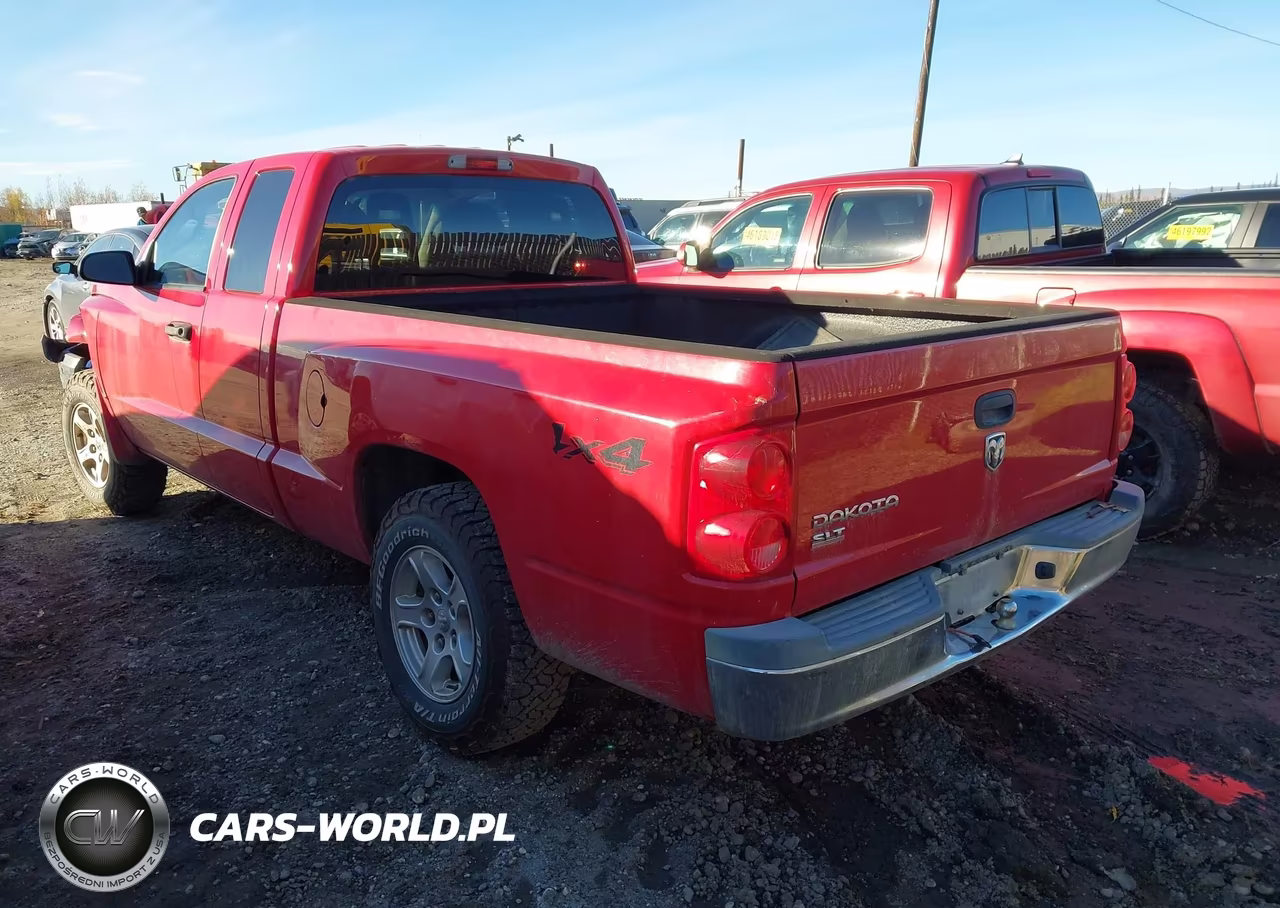 2005 Dodge Dakota Slt VIN:1D7HW42K85S290917 - 3