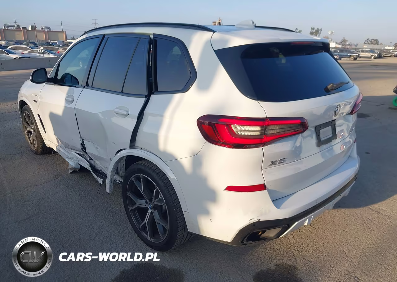 2022 BMW X5 Phev xDrive45E VIN:5UXTA6C0XN9J33214 - 3