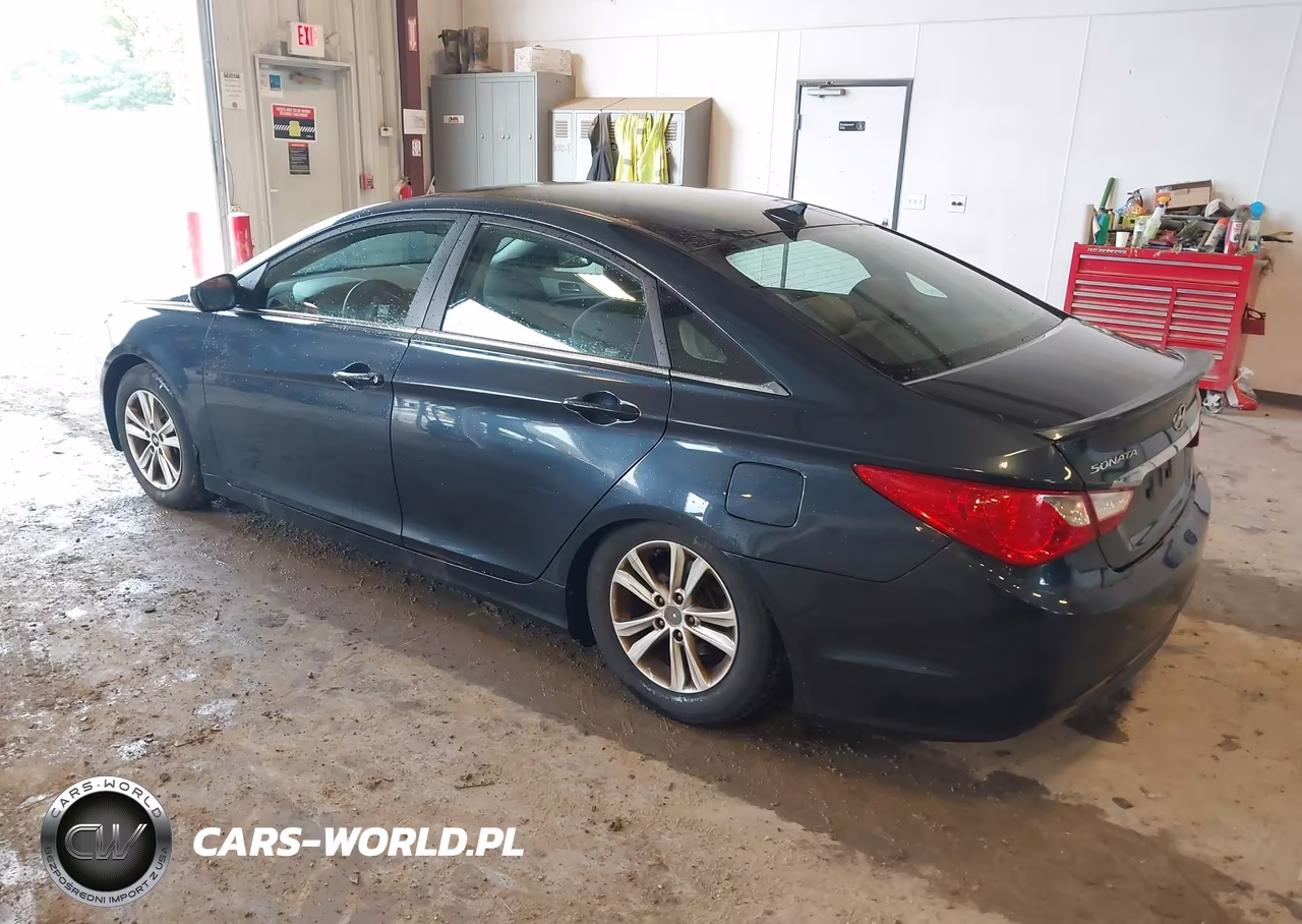 2013 Hyundai Sonata Gls VIN:5NPEB4AC6DH808359 - 3