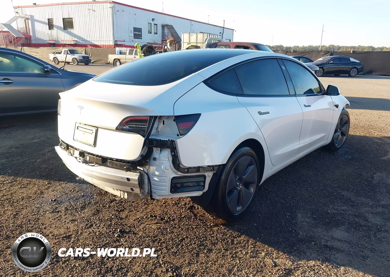 2021 Tesla Model 3 Standard Range Plus Rear-Wheel Drive VIN:5YJ3E1EA6MF976863 - 4