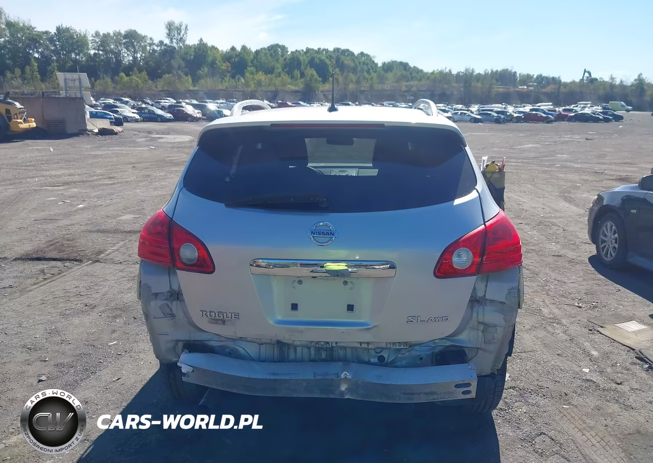 2015 Nissan Rogue Select S VIN:JN8AS5MV3FW254121 - 16