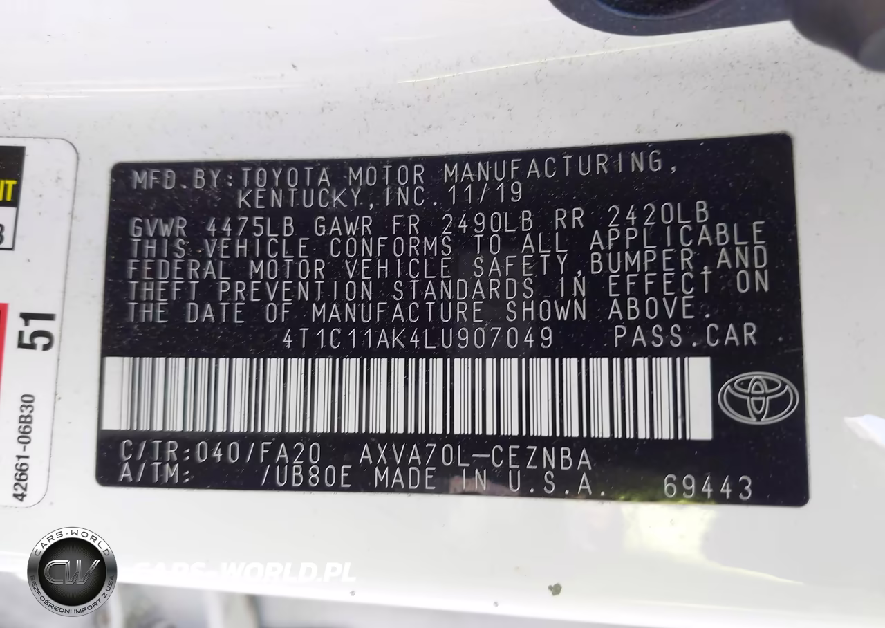 2020 Toyota Camry Le VIN:4T1C11AK4LU907049 - 9