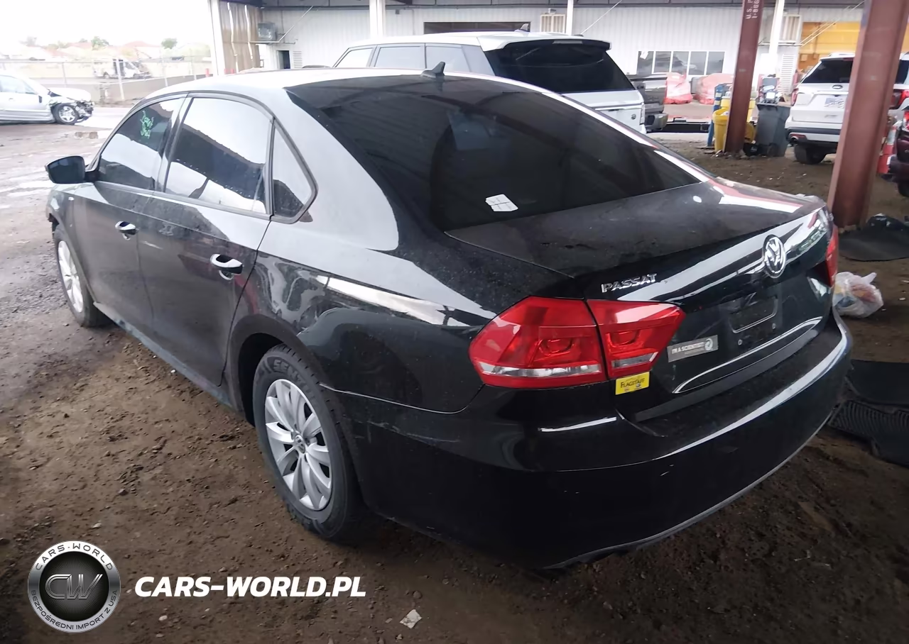 2015 Volkswagen Passat 1.8T Wolfsburg Edition VIN:1VWAT7A32FC057544 - 3