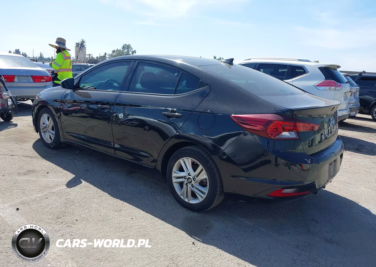 2020 Hyundai Elantra Sel VIN:5NPD84LF6LH579830 - 3