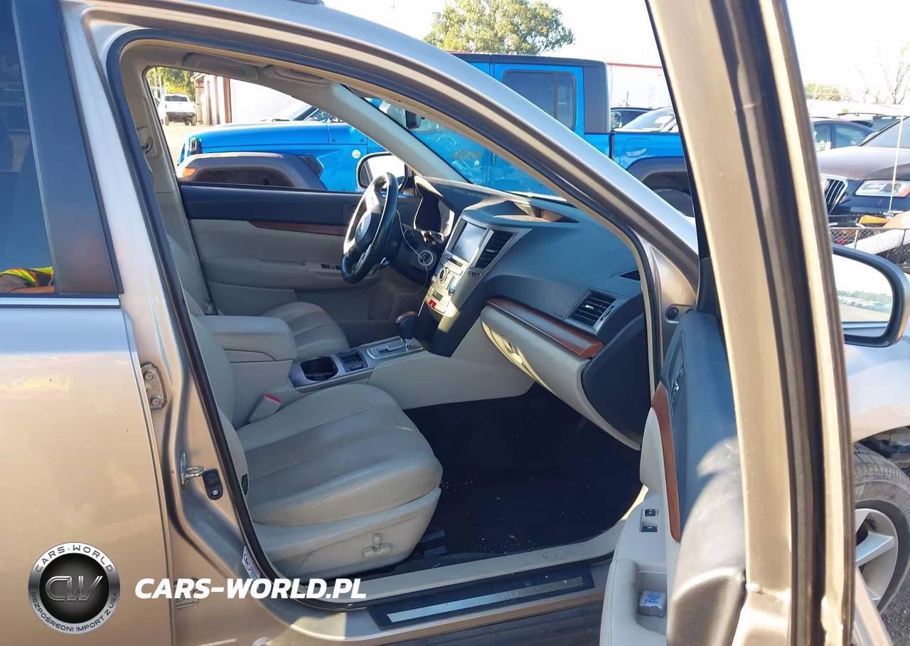 2014 Subaru Outback 2.5I Limited VIN:4S4BRCNC7E3229697 - 5