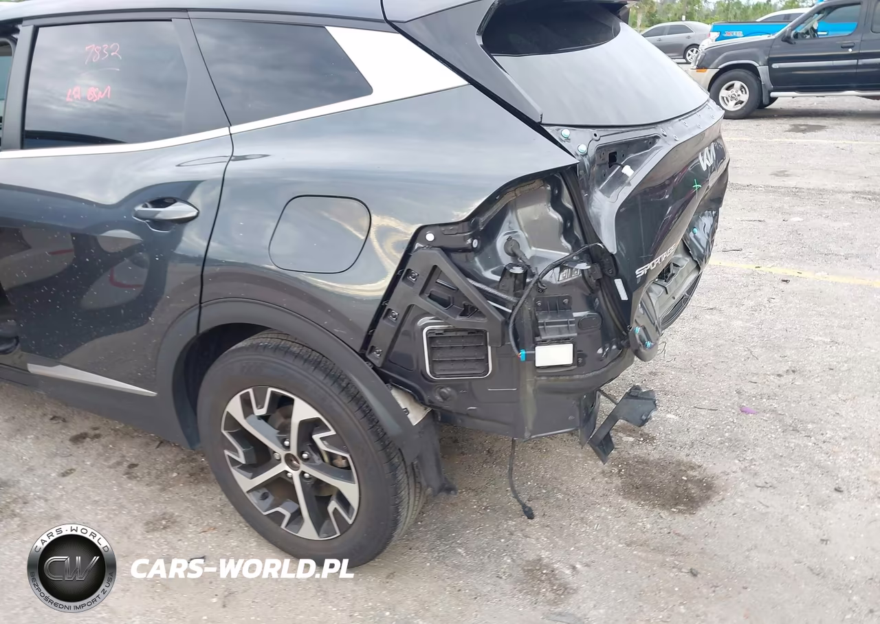 2024 Kia Sportage Ex VIN:5XYK33DF2RG197339 - 6