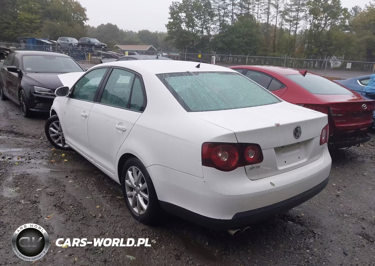 2010 Volkswagen Jetta Limited Edition VIN:3VWRZ7AJ9AM122025 - 3