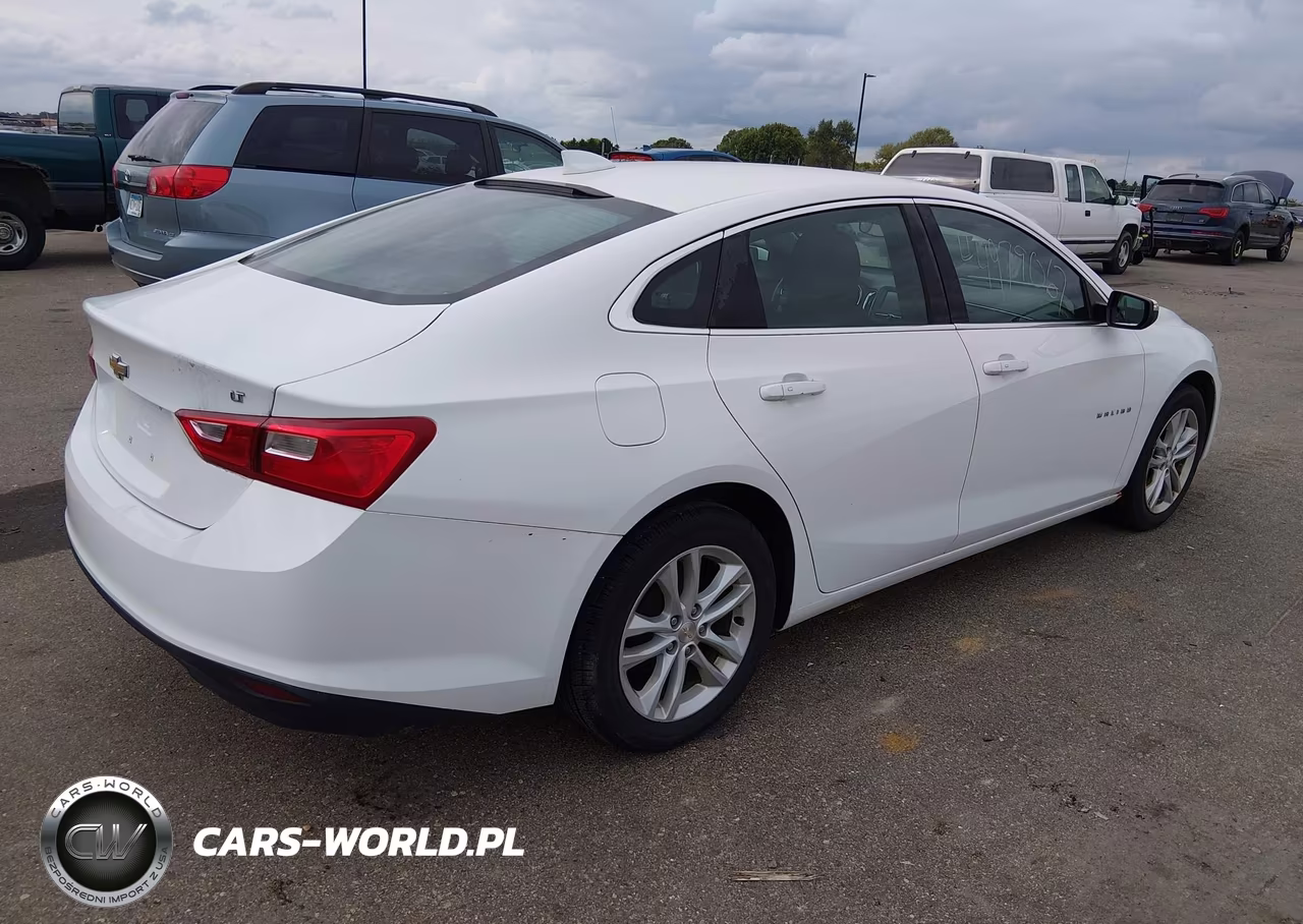 2016 Chevrolet Malibu 1Lt VIN:1G1ZE5STXGF304398 - 4