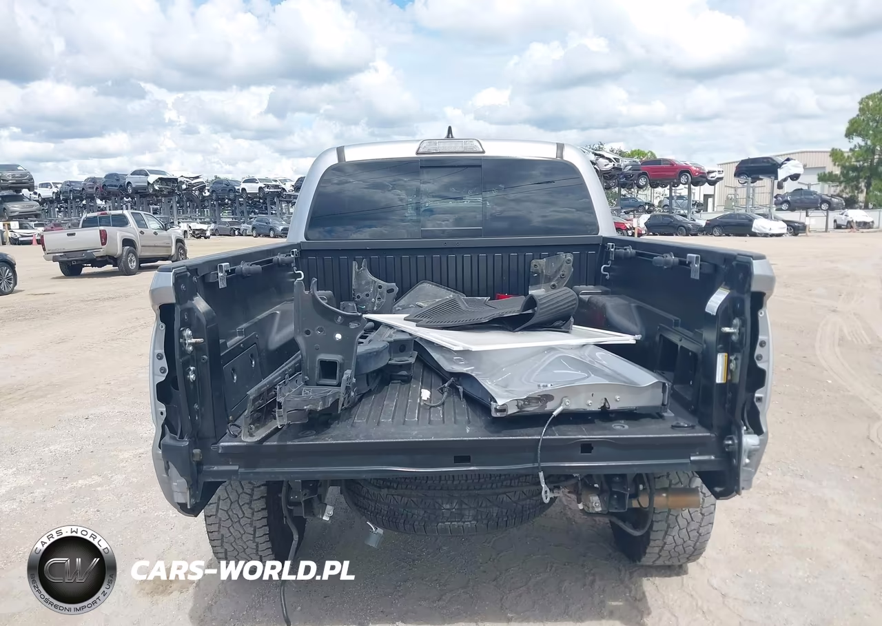 2017 Toyota Tacoma Trd Sport VIN:3TMAZ5CN8HM051107 - 17