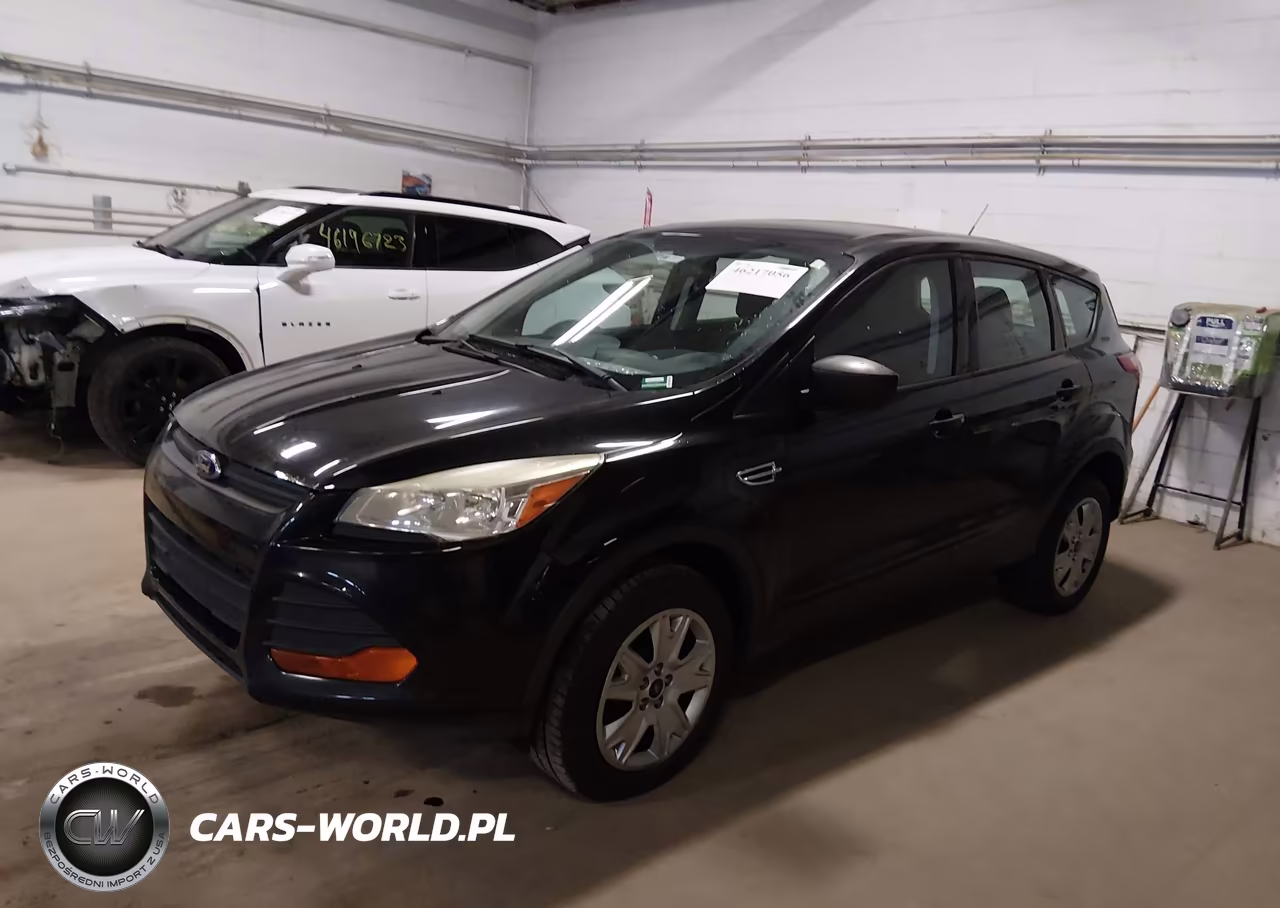 2013 Ford Escape S VIN:1FMCU0F77DUD46983 - 2