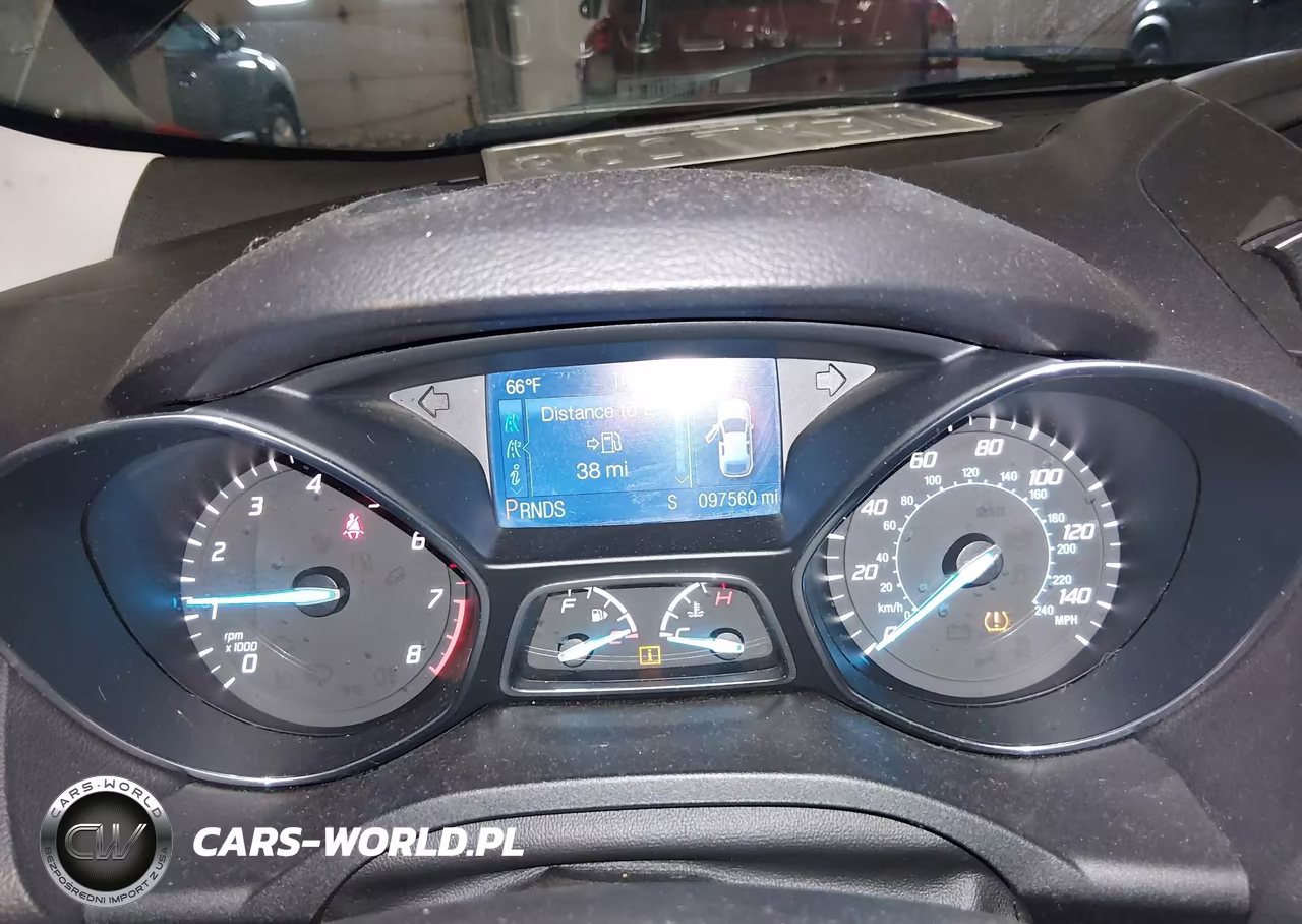 2013 Ford Escape S VIN:1FMCU0F77DUD46983 - 7