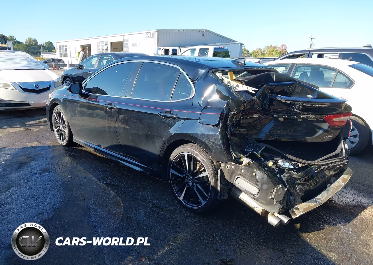 2019 Toyota Camry Xse VIN:4T1B61HK1KU795795 - 3