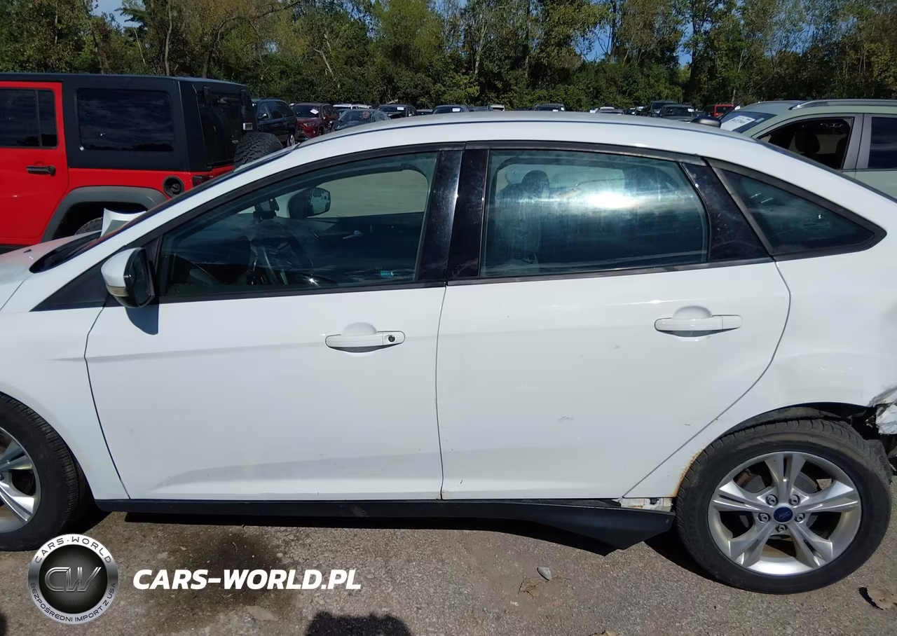 2014 Ford Focus Se VIN:1FADP3F22EL275422 - 14