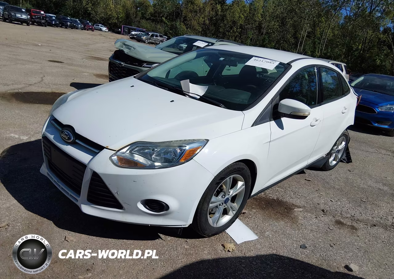 2014 Ford Focus Se VIN:1FADP3F22EL275422 - 2
