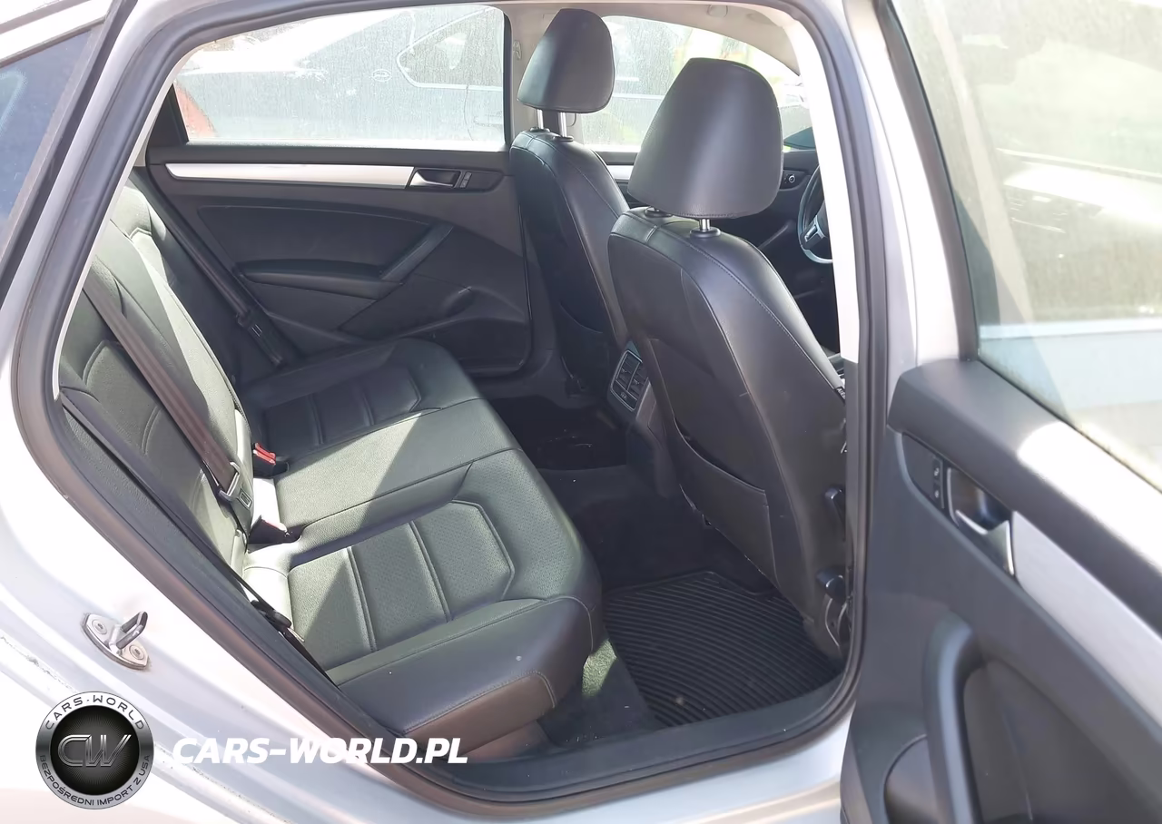 2013 Volkswagen Passat 2.0L Tdi Se VIN:1VWBN7A37DC010957 - 8