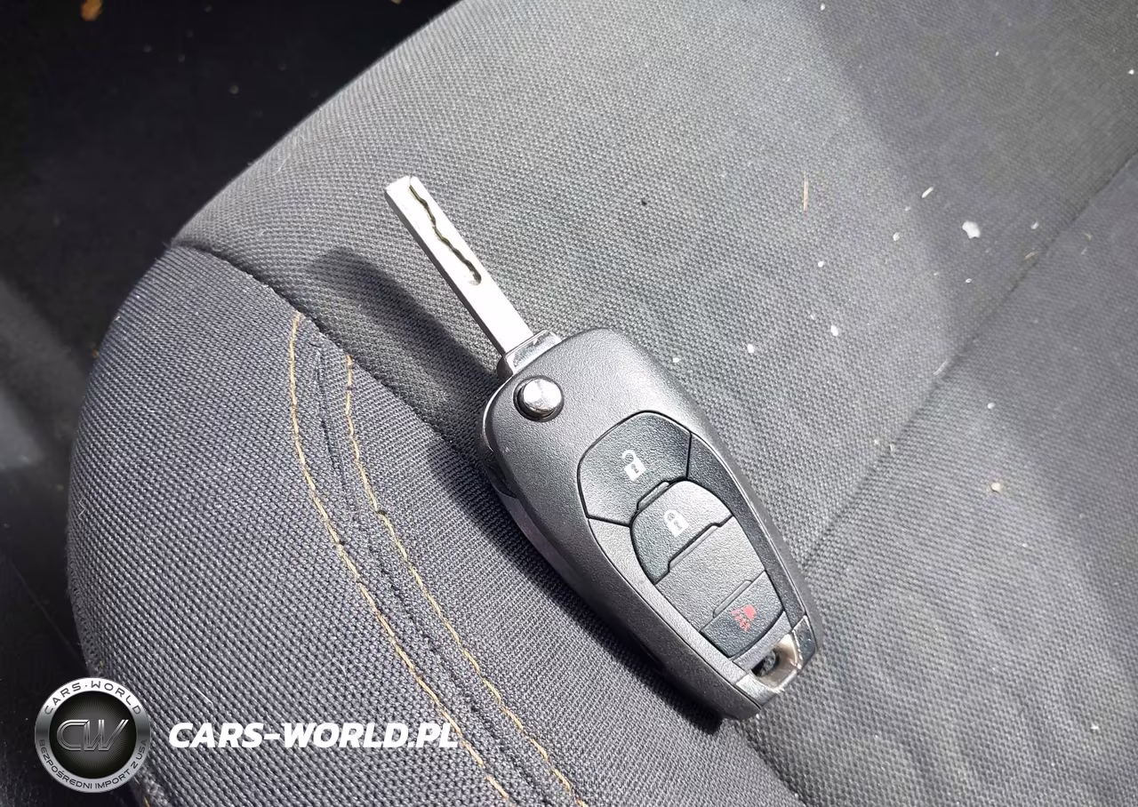 2019 Chevrolet Trax Ls VIN:3GNCJNSB3KL196275 - 11