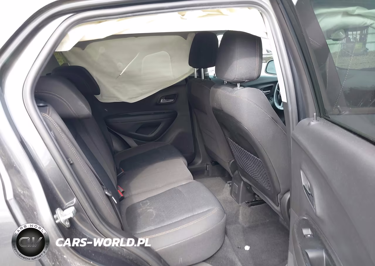 2019 Chevrolet Trax Ls VIN:3GNCJNSB3KL196275 - 8