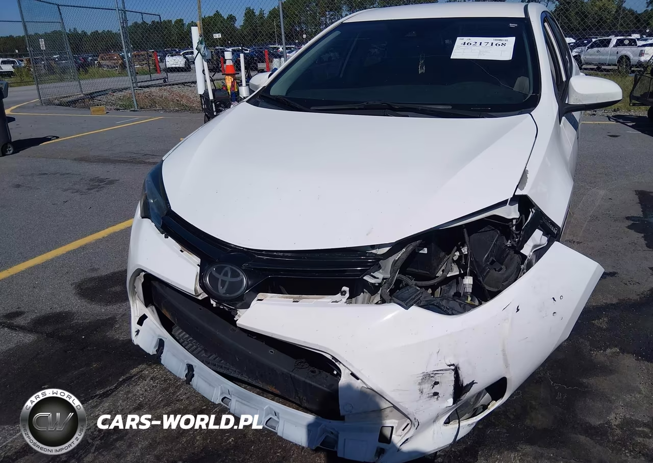 2018 Toyota Corolla Le VIN:5YFBURHE1JP814134 - 6