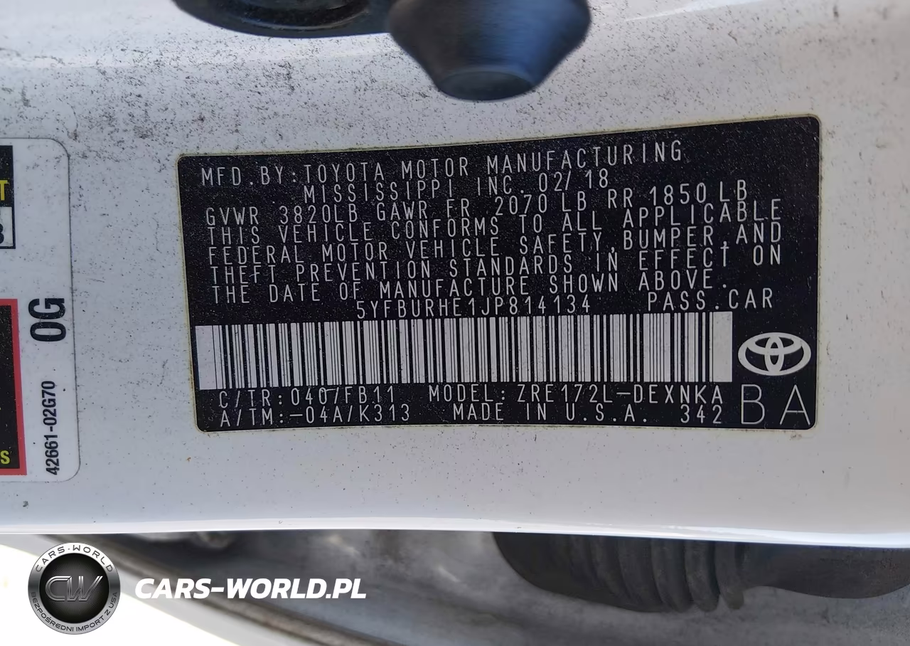 2018 Toyota Corolla Le VIN:5YFBURHE1JP814134 - 9