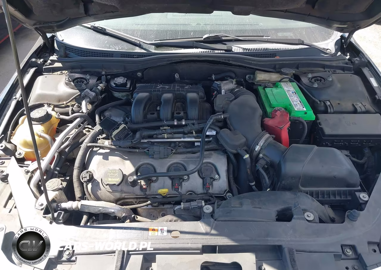 2010 Ford Fusion Sport VIN:3FAHP0KC1AR261232 - 10