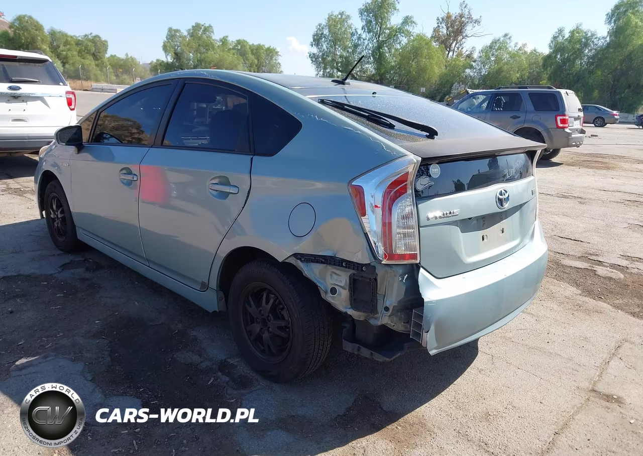 2013 Toyota Prius Three VIN:JTDKN3DU3D5591149 - 3