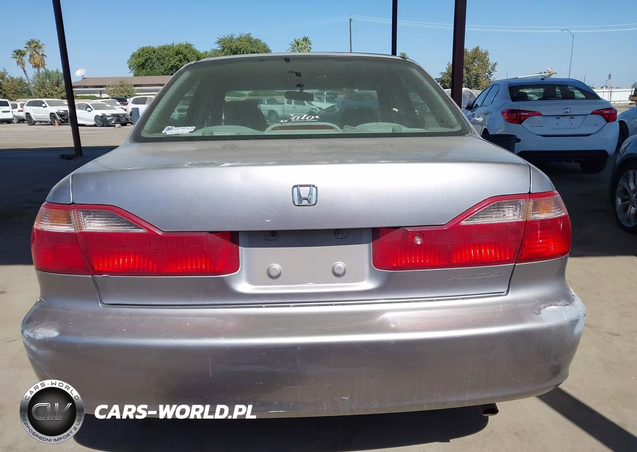 2000 Honda Accord 2.3 Ex VIN:1HGCG5659YA026578 - 16