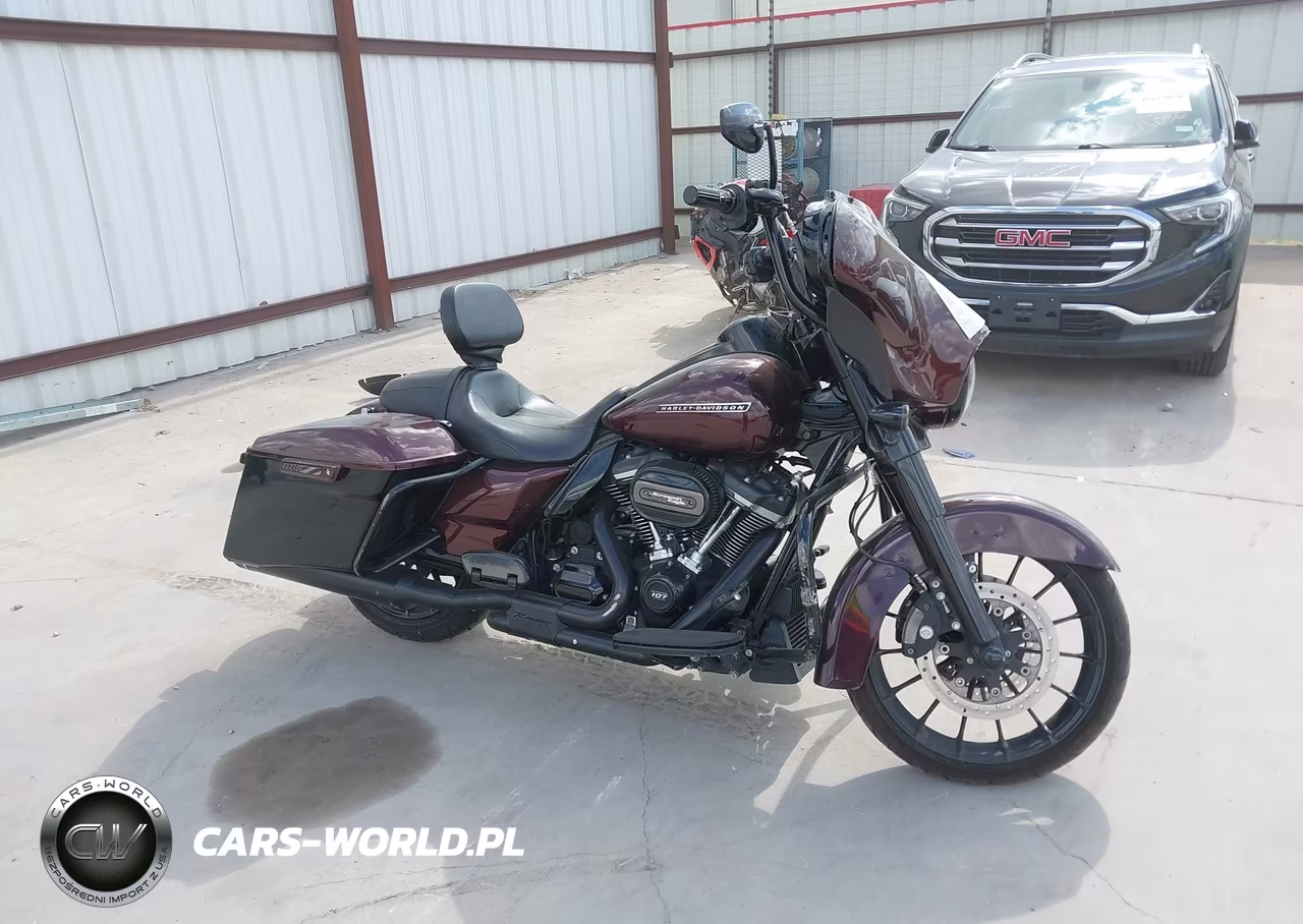2018 Harley-Davidson Flhxs Street Glide Special VIN:1HD1KRC10JB604952 - 13