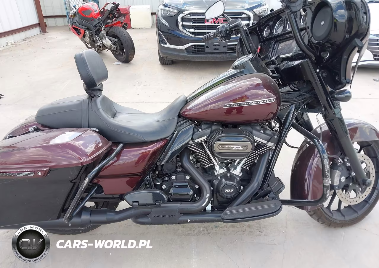 2018 Harley-Davidson Flhxs Street Glide Special VIN:1HD1KRC10JB604952 - 18