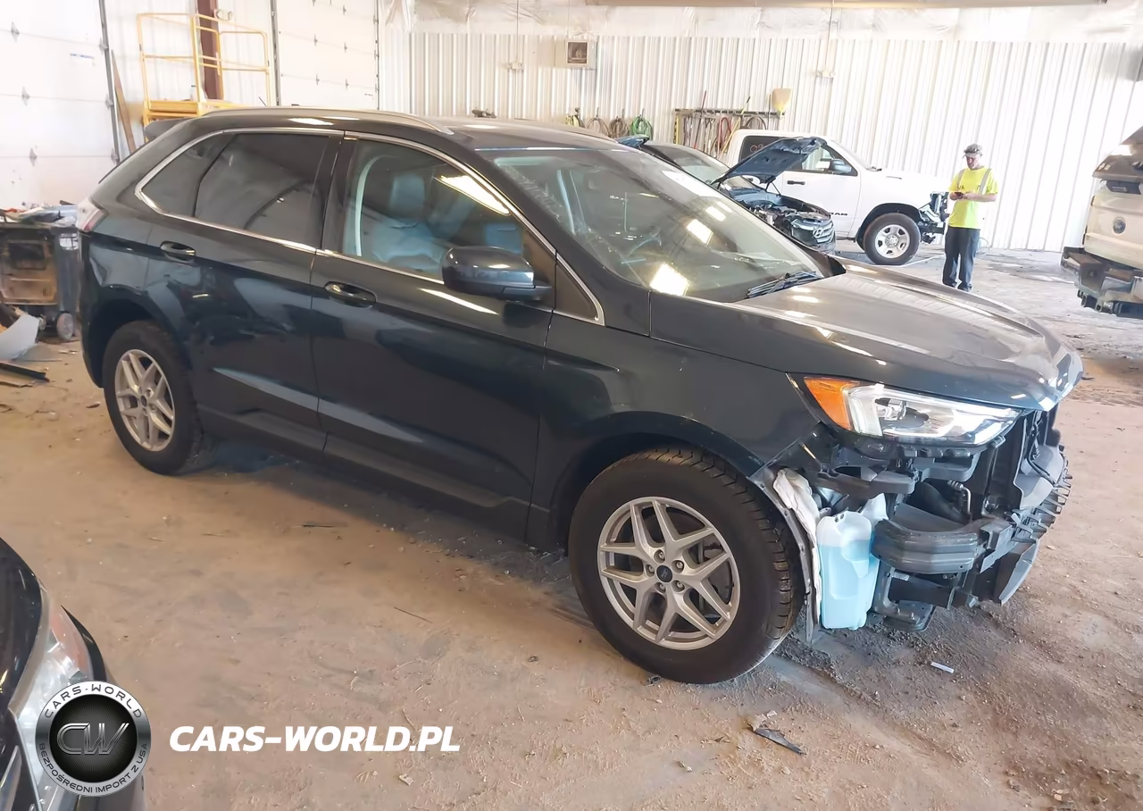 2022 Ford Edge Sel