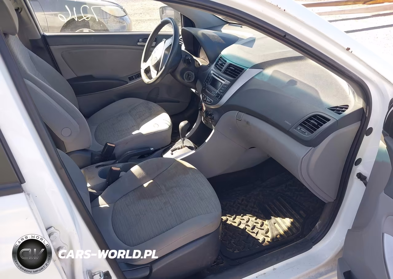 2015 Hyundai Accent Gls VIN:KMHCT4AE4FU881112 - 5
