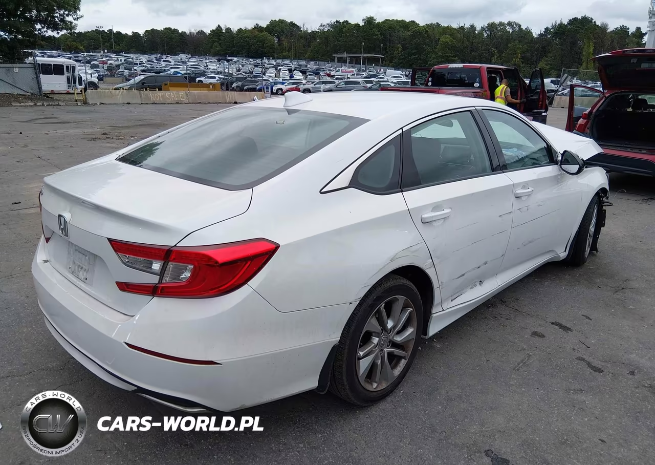 2018 Honda Accord Lx VIN:1HGCV1F15JA261383 - 4