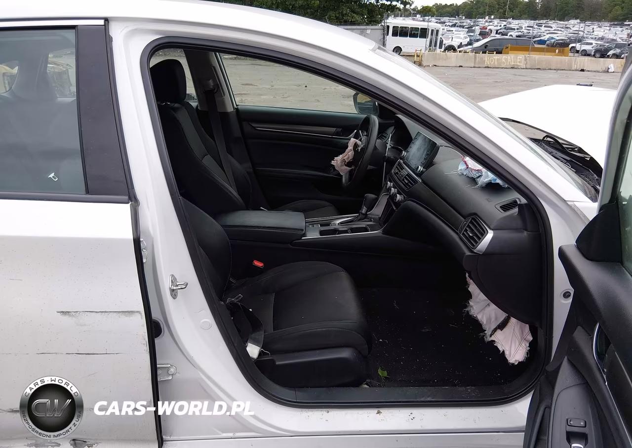 2018 Honda Accord Lx VIN:1HGCV1F15JA261383 - 5