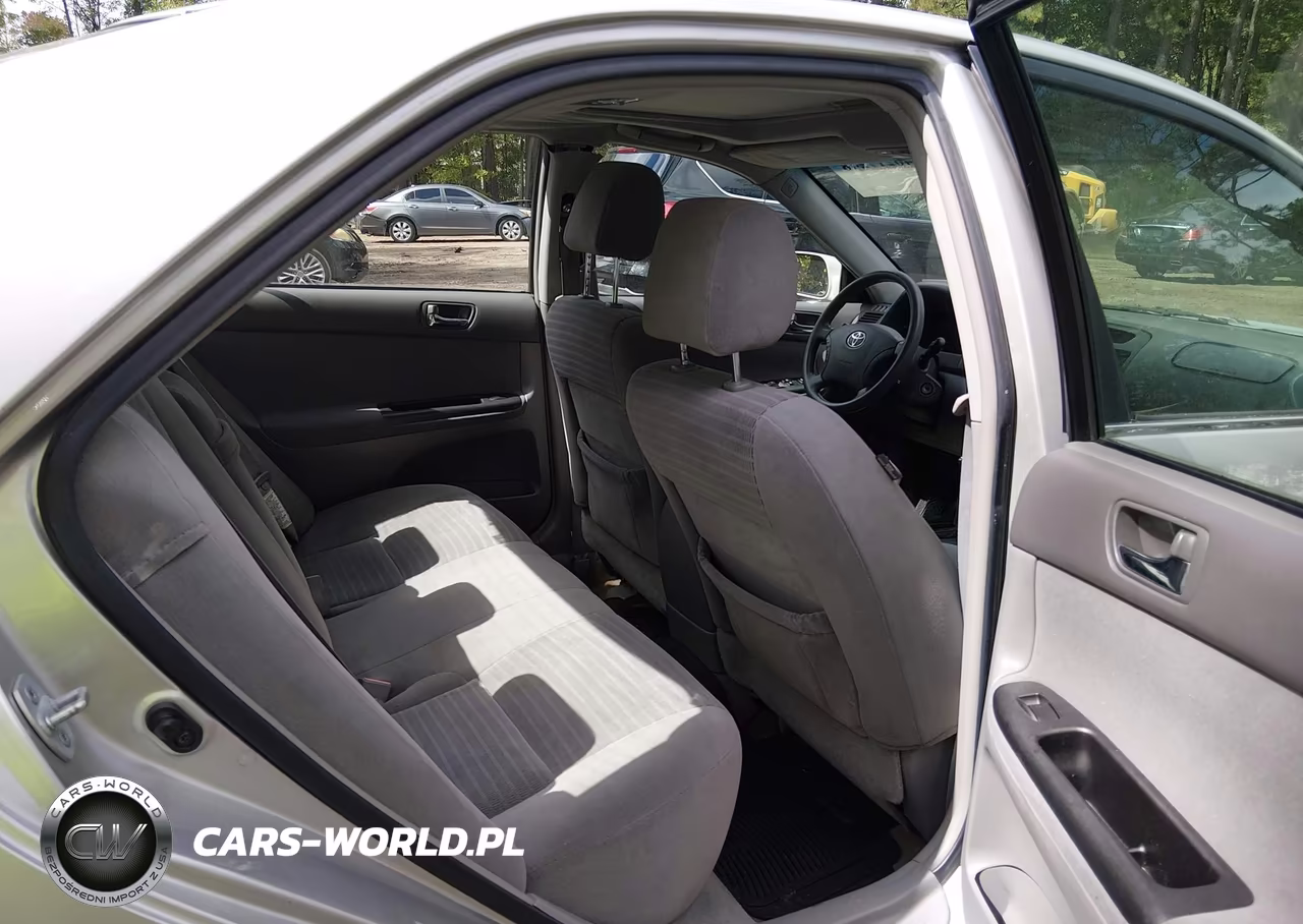 2005 Toyota Camry Le VIN:4T1BE30K45U973388 - 8