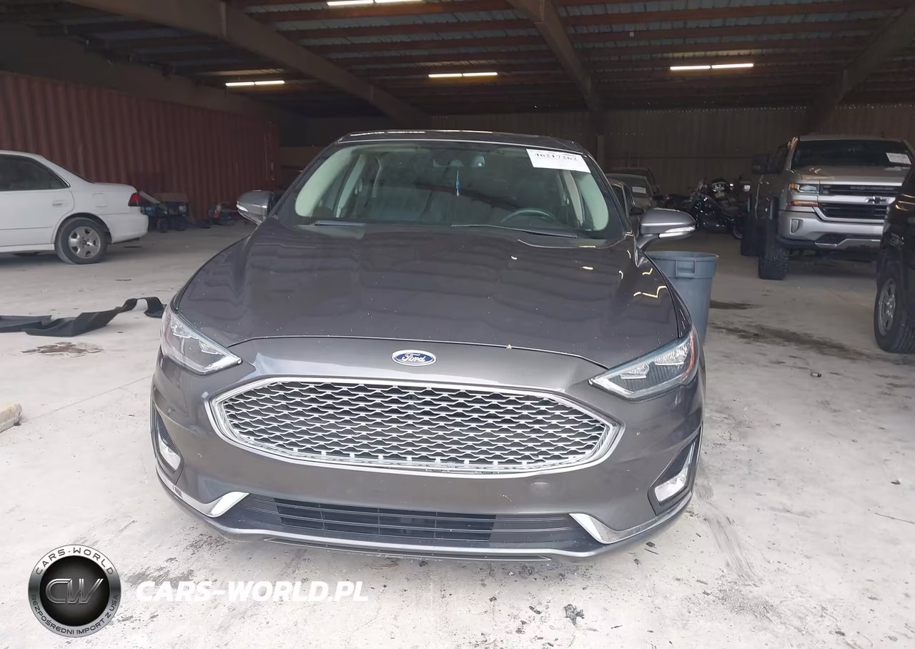 2019 Ford Fusion Hybrid Titanium VIN:3FA6P0RU1KR140417 - 12
