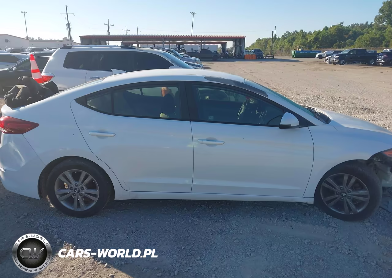 2017 Hyundai Elantra Se VIN:5NPD84LF1HH028065 - 12