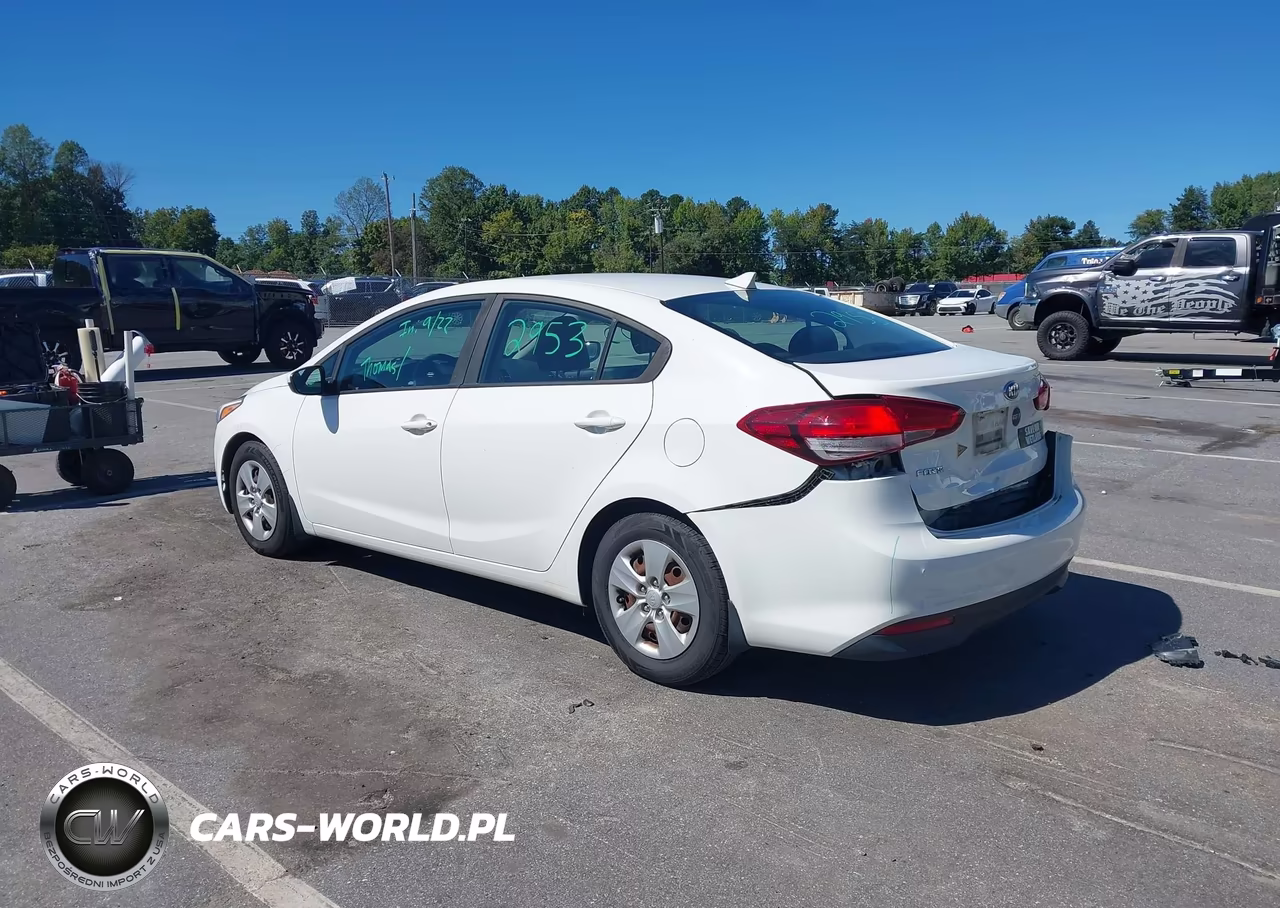 2018 Kia Forte Lx VIN:3KPFK4A79JE245573 - 3